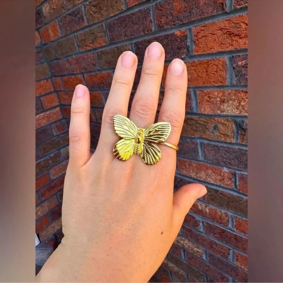 Gold Butterfly 18K Stainless Steel Waterproof Ring - Picture 2 of 3